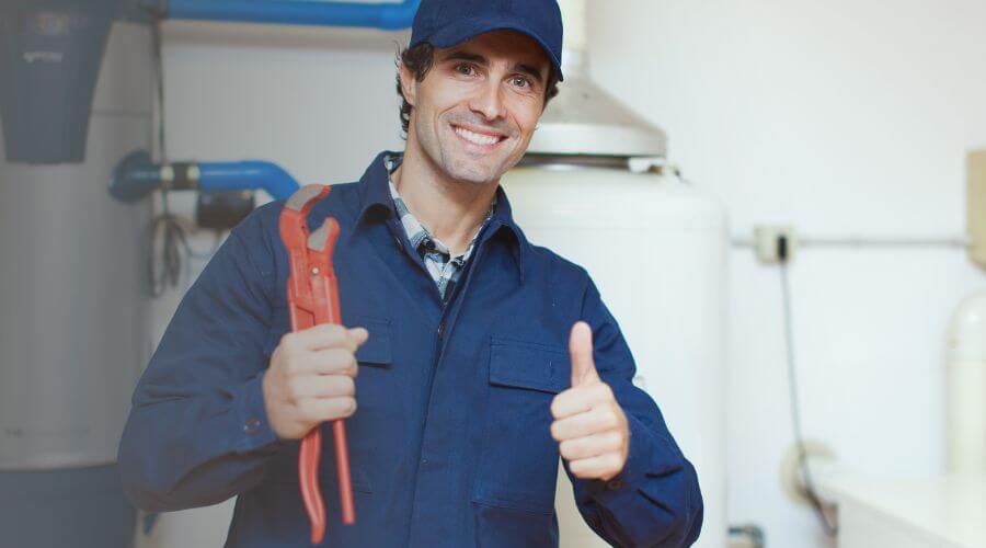 Expert burst pipe repair services in Robeline, LA